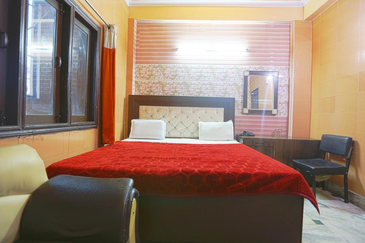 Spot On 43436 Hotel Mannat Spot Moradabad Exterior photo