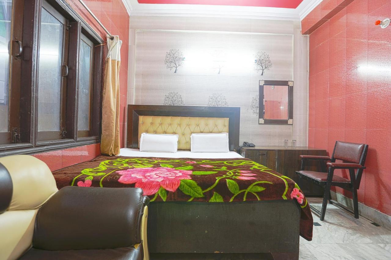 Spot On 43436 Hotel Mannat Spot Moradabad Exterior photo